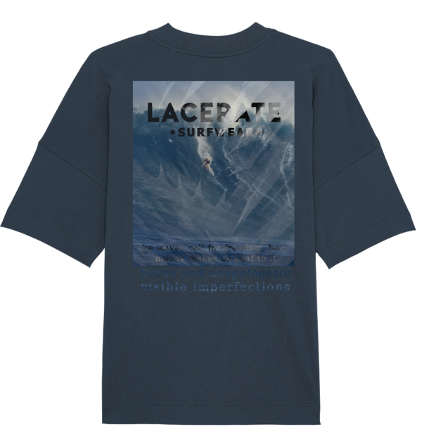Girl, Surfwear, Oversize Shirt, Lacerate Surf, Surfbrand, Surfclothes, Organic Oversize Shirt